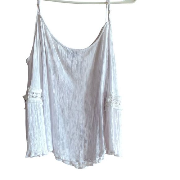 SHOW ME YOUR MUMU Bell Sleeve Cold Shoulder Blouse White Size Small - Picture 3 of 6